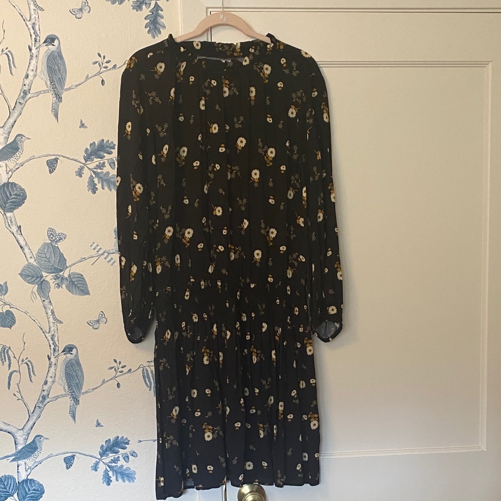 EUC Velvet by Graham and Spencer Dress